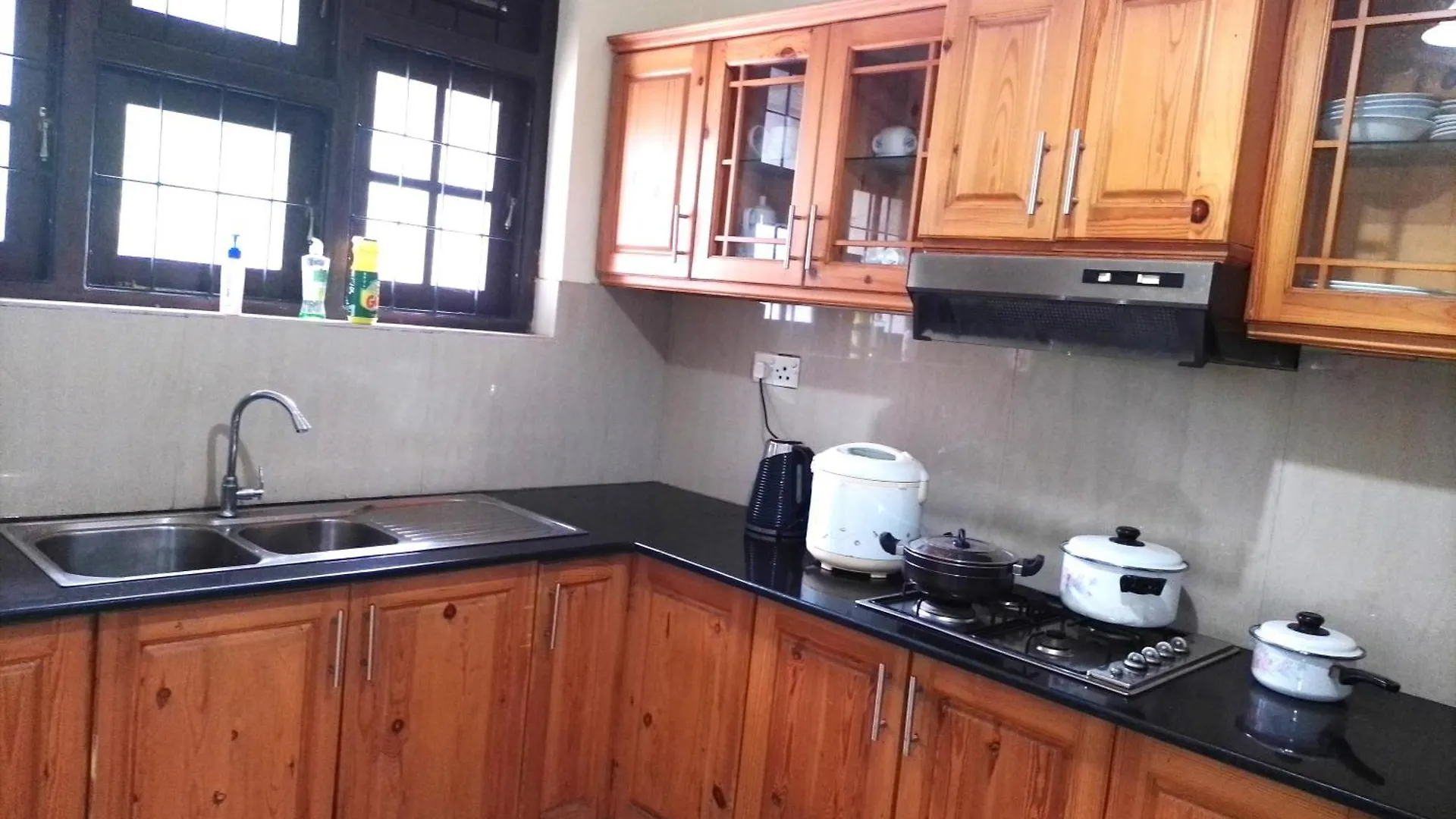 Fairland Bungalow Kandy Sri Lanka